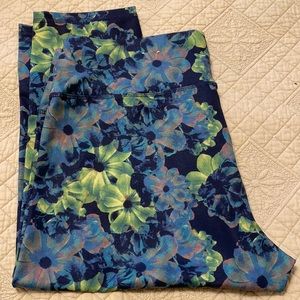 Avenue Blue and Green Floral Leggings